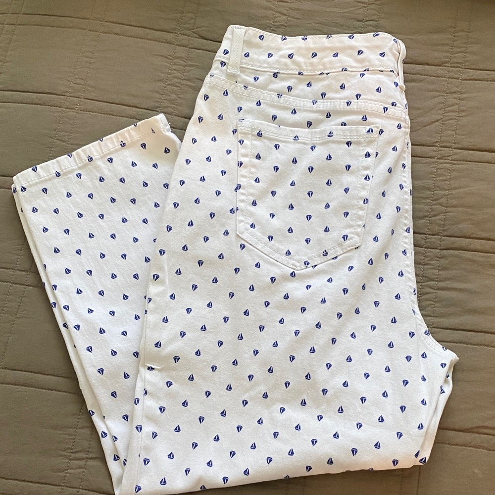 White and Blue Sailboat Women Capris